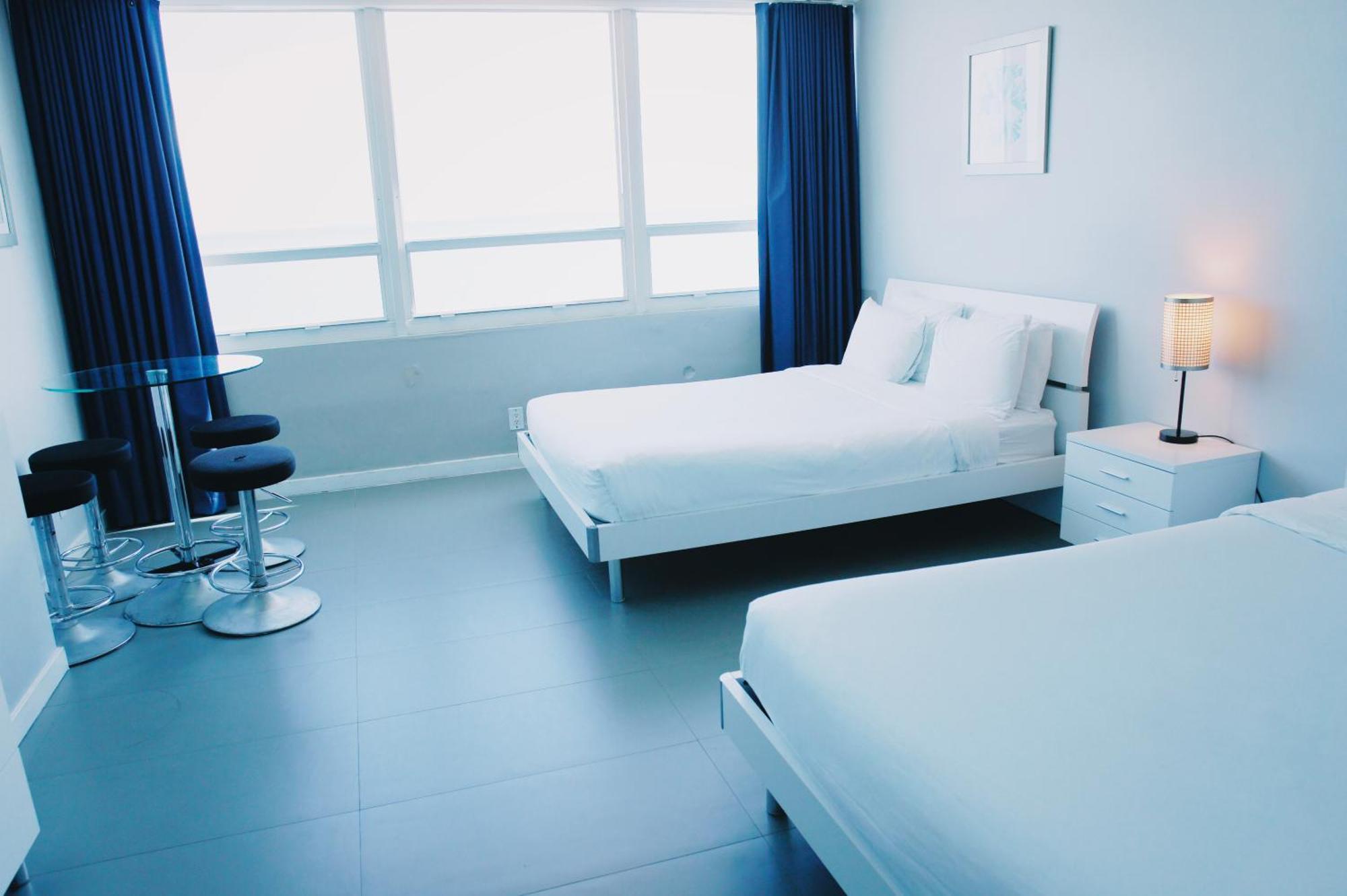 Castle 835 Oceanview Studio On Beach With Pool, Gym, Bars, And Free Parking ميامي بيتش المظهر الخارجي الصورة