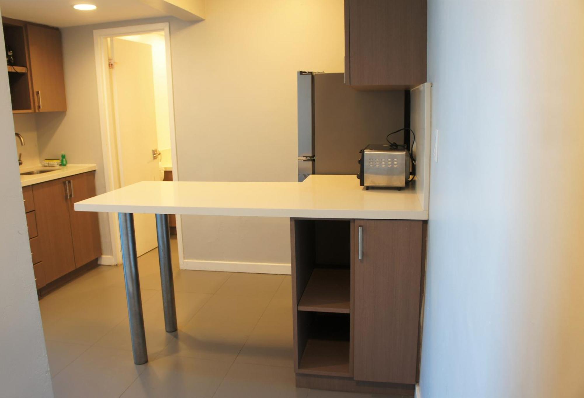 Castle 835 Oceanview Studio On Beach With Pool, Gym, Bars, And Free Parking ميامي بيتش الغرفة الصورة